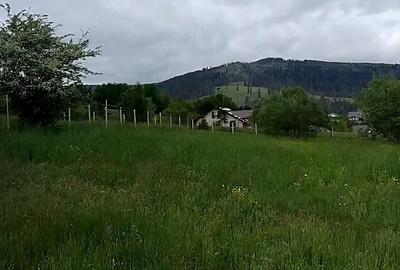 Teren de 1400 mp, în Central