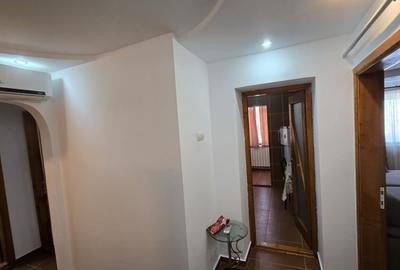 Apartament cu 2 camere decomandat, mobilat în E3 - 10