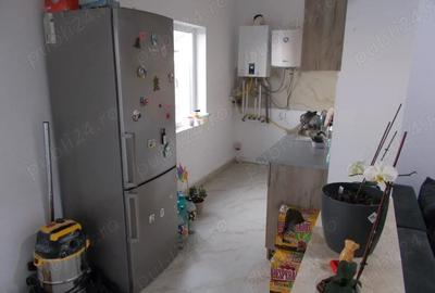 Casă cu 4 camere în Becicherecu Mic - 5