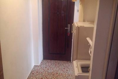 Apartament cu 2 camere nedecomandat în Craiovița Nouă - 2