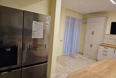 Casă cu 4 camere cu Teren 290 Mp în Faleza Nord - 3