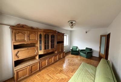 Apartament 3 camere, 2 bai , intrare Racadau - 3