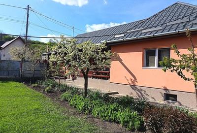 Casă cu 3 camere cu Teren 11 Mp în Cucerdea - 2