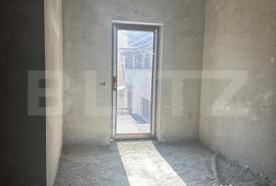 Casă cu 7 camere cu Teren 2600 Mp în Rădăuți - 6