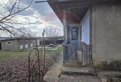 Casă cu 4 camere cu Teren 614 Mp în Stânca (Ștefănești) - 7