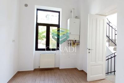 Casă individuală cu 10 camere cu Canalizare în Dorobanți - 12