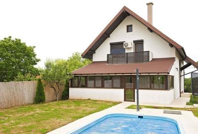 Vila 5 dormitoare, 4 bai, 2 248mp teren, piscina. Pre?: 229 000 E. - 16