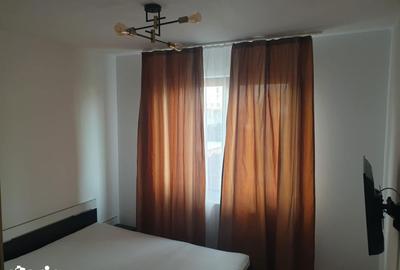 Apartament cu 3 camere, mobilat în Tractorul - 2