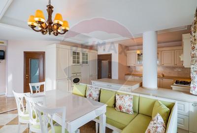 Penthouse de vanzare in Mamaia vedere frontala lac si marea Neagra - 12