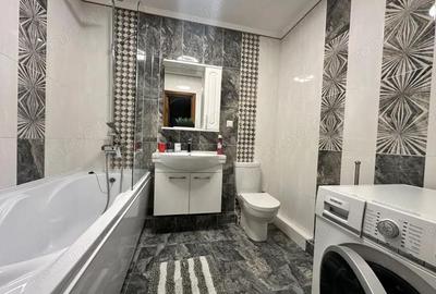 Apartament cu 2 camere decomandat în Girocului