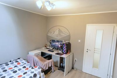 Apartament cu 3 camere decomandat, mobilat în Florilor - 4