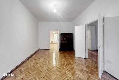 Apartament cu 3 camere, mobilat în Centrul Istoric - 4
