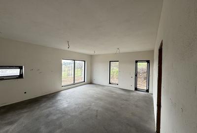 Casă cu 4 camere în Feleacu - 3