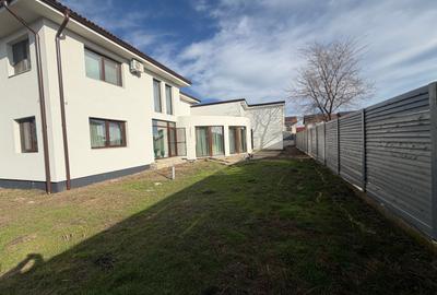 Casă individuală cu 6 camere cu Canalizare în Moșnița Nouă - 3