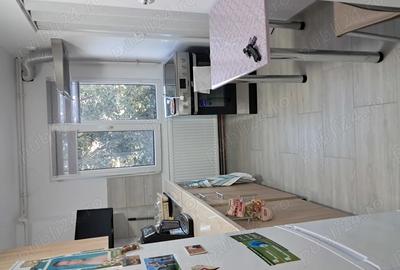 Vand apartament 2 camere Resita Micro 3 - 3