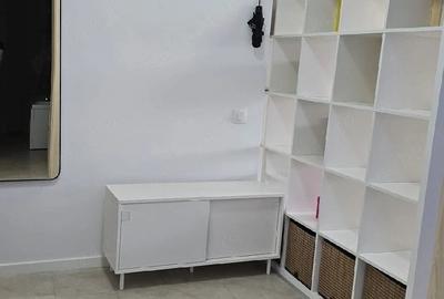 Apartament cu 2 camere semidecomandat în Tomis Nord - 1