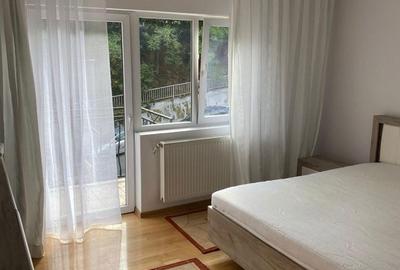 Apartament cu 3 camere în Central - 3