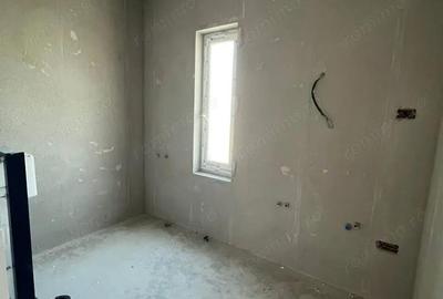 Casă cu 3 camere cu Teren 272 Mp în Bucovăț (Remetea Mare) - 2