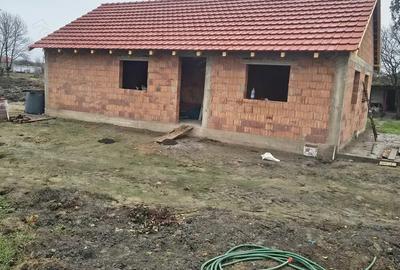 Casa de vanzare in comuna Tormac - 3