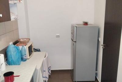 Garsonieră decomandată în Rahova