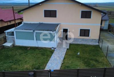 Casă cu 5 camere cu Teren 582 Mp în Șerbești - 11
