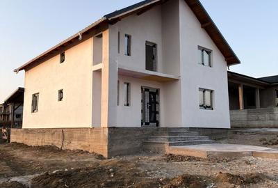 Apartament cu 4 camere în Central - 5