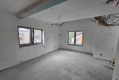 Apartament cu 4 camere 125 mp cu vedere la munti - Busten...
