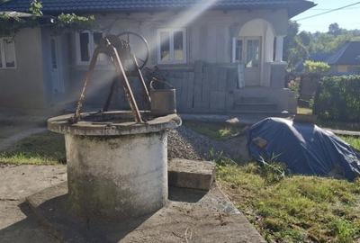 Casă cu 3 camere în Pârjol - 6
