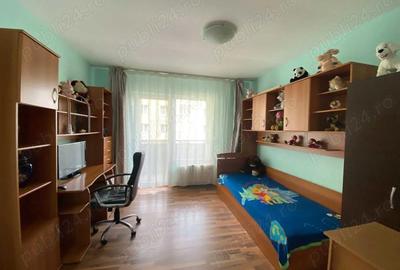 Apartament cu 2 camere decomandat în Florești