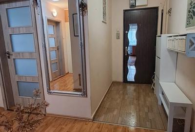 Apartament cu 4 camere decomandat, mobilat în Nord - 12