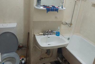 Apartament cu 2 camere decomandat în Micro 19 - 2