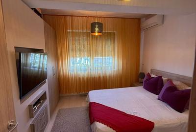 Apartament cu 3 camere decomandat în Rahova - 5