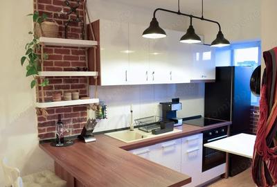 Apartament cu 2 camere decomandat în Nufărul - 1