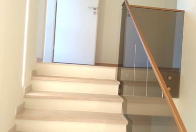 Casă cu 5 camere cu Garaj în Brâncoveanu - 9