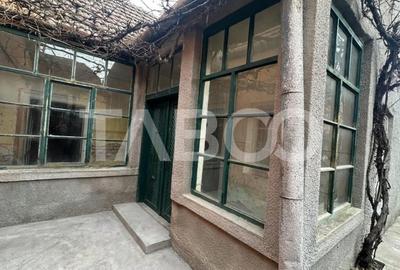 Casa individuala 3 camere garaj si teren liber 207 mp Trei Stejari - 2