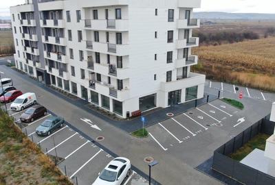 Spațiu comercial – Calea Șurii Mici, ansamblul Valletta Park