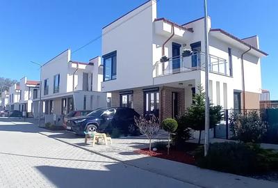 Casă cu 5 camere cu Canalizare în Mogoșoaia - 2