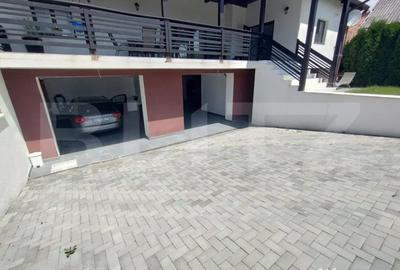 Casă cu 4 camere cu Teren 2800 Mp în Satu Nou - 15