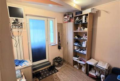 Apartament cu 3 camere nedecomandat în Tomis III - 12