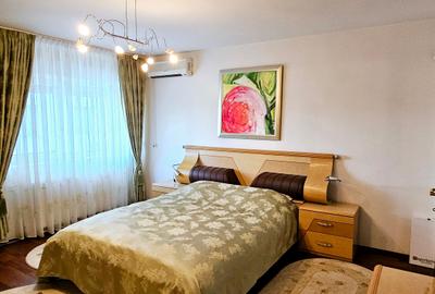 Casa individuala 11 incaperi | Zona Iancu Nicolae - Privighetorilor | Teren 627 - 18