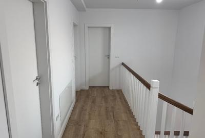 Duplex cu 5 camere cu Teren 350 Mp în Giarmata - 9