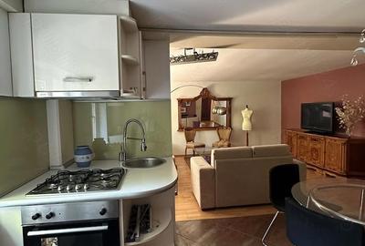 Apartament cu 3 camere decomandat în Girocului - 9