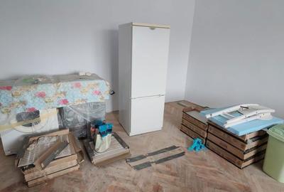 Apartament cu 2 camere decomandat în Exterior Vest