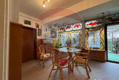 Casă cu 7 camere cu Garaj în Industriilor - 3