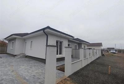 Duplex 4 camere - zona excelenta - toate utilitatile - 5