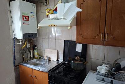 Apartament cu 2 camere decomandat în Rahova - 6