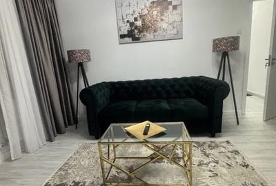 Apartament  cu 2 camere de închiriat, zona Casa de Cultură