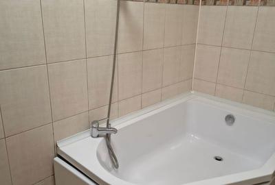 Apartament cu 3 camere decomandat în Țiglina 1 - 5
