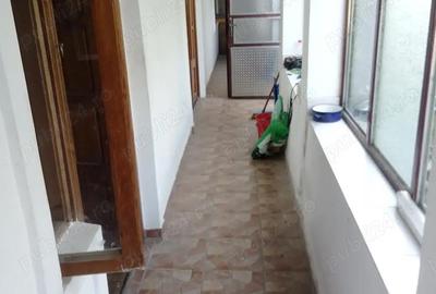Casă cu 4 camere în Tecuci - 3