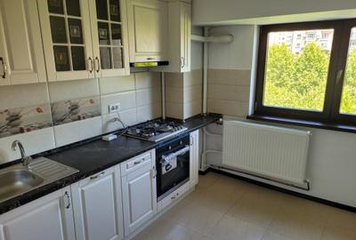 Inchiriere 3 camere Bd. Unirii Piata Alba Iulia - 2